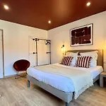 Le Galambre 3* Nimes