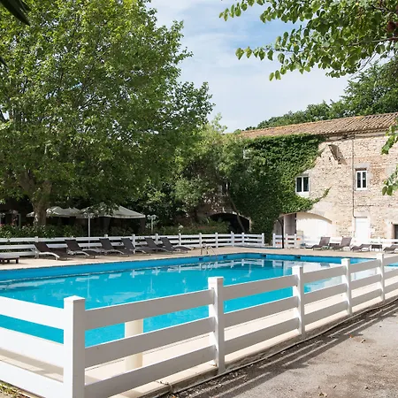 Le Galambre 3* Nîmes