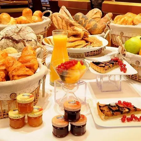 מלון Le Galambre 3*