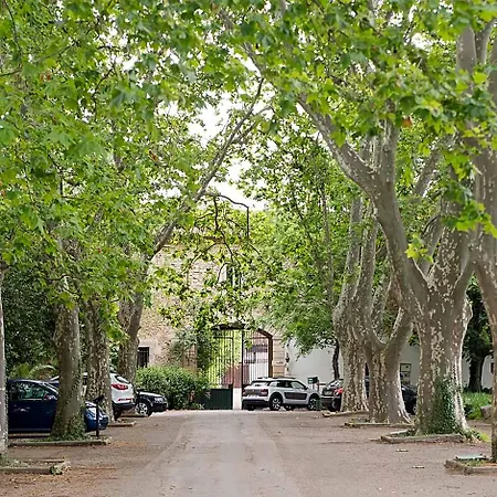Le Galambre 3* נים